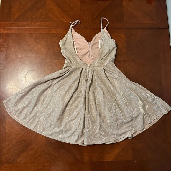 B. Darlin Womens Shimmering Silver Sleeveless Party Dress Size 3/4 - Picture 12 of 12